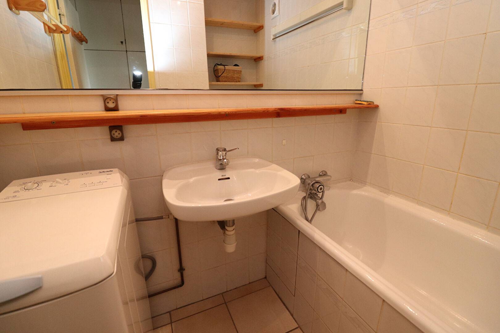 3 pièces de 60.38 m² avec cave