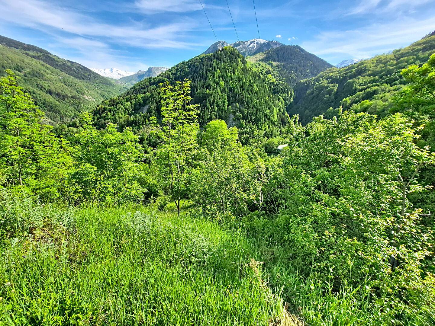 Terrain constructible 622 m² Hameau de Saint Jean de Belleville / Route d'accès vers Saint Martin de Belleville, Les Menuires & Val Thorens