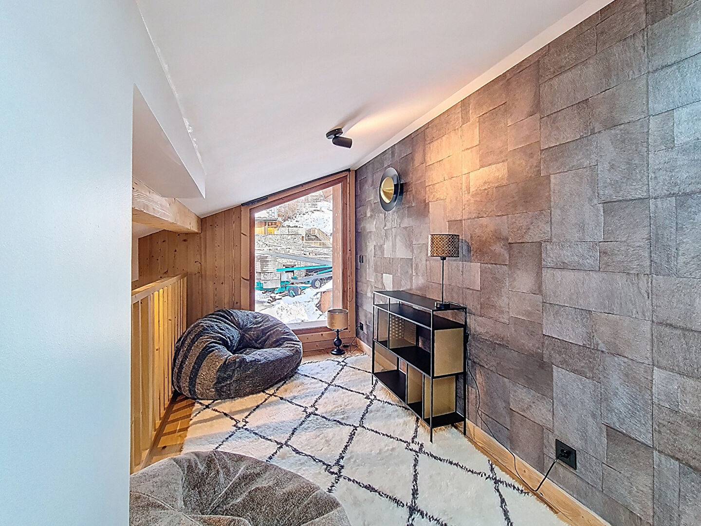 Appartement Les Belleville 4 pièce(s) 130.90 m2