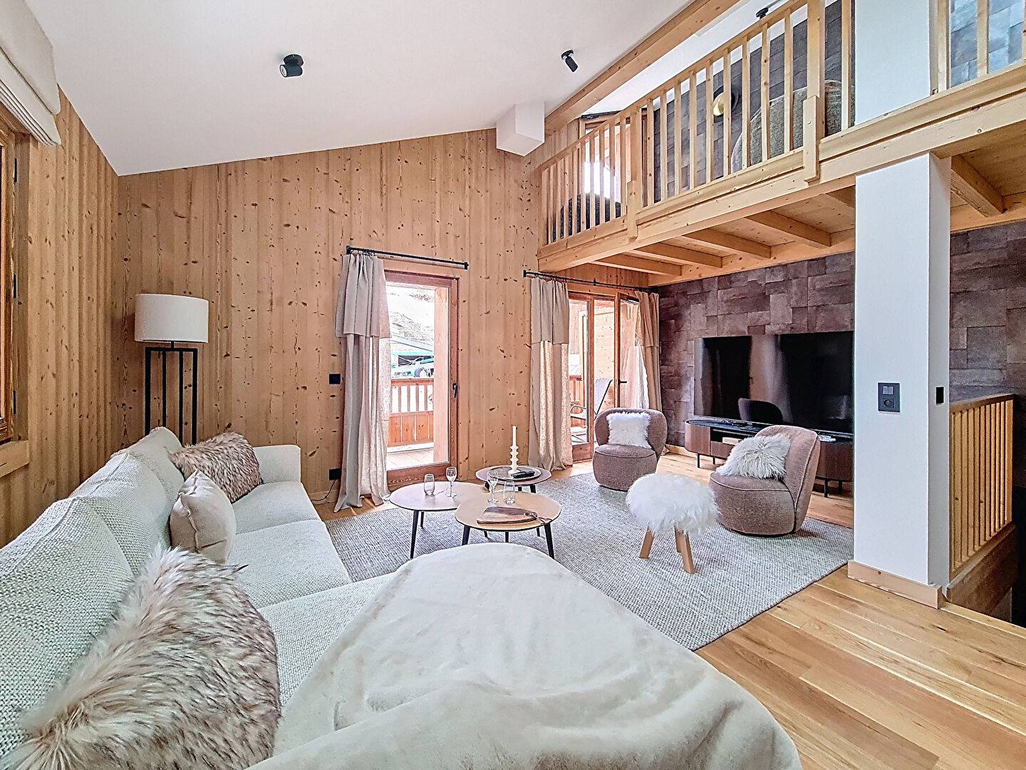 Appartement Les Belleville 4 pièce(s) 130.90 m2