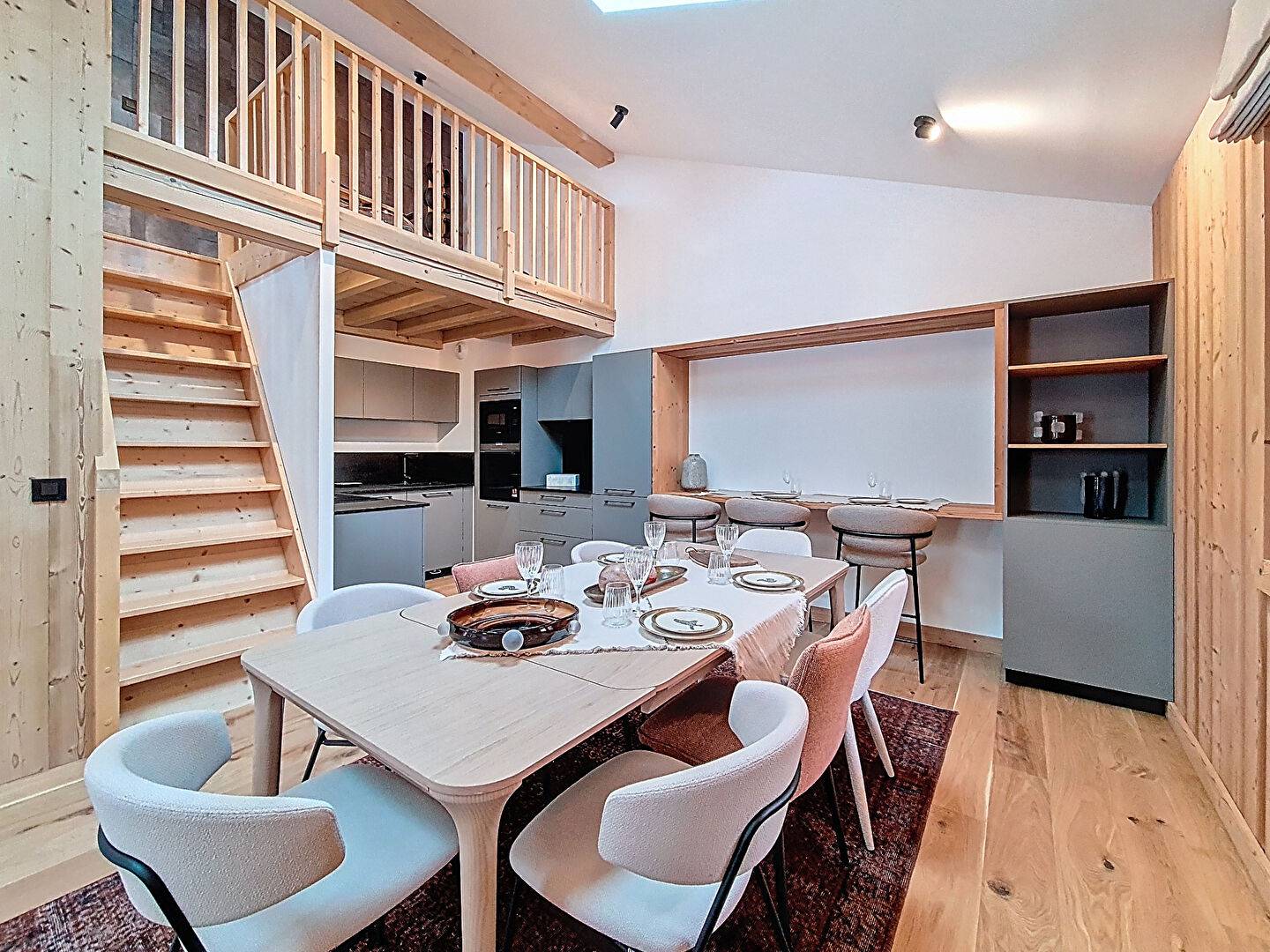 Appartement Les Belleville 4 pièce(s) 130.90 m2