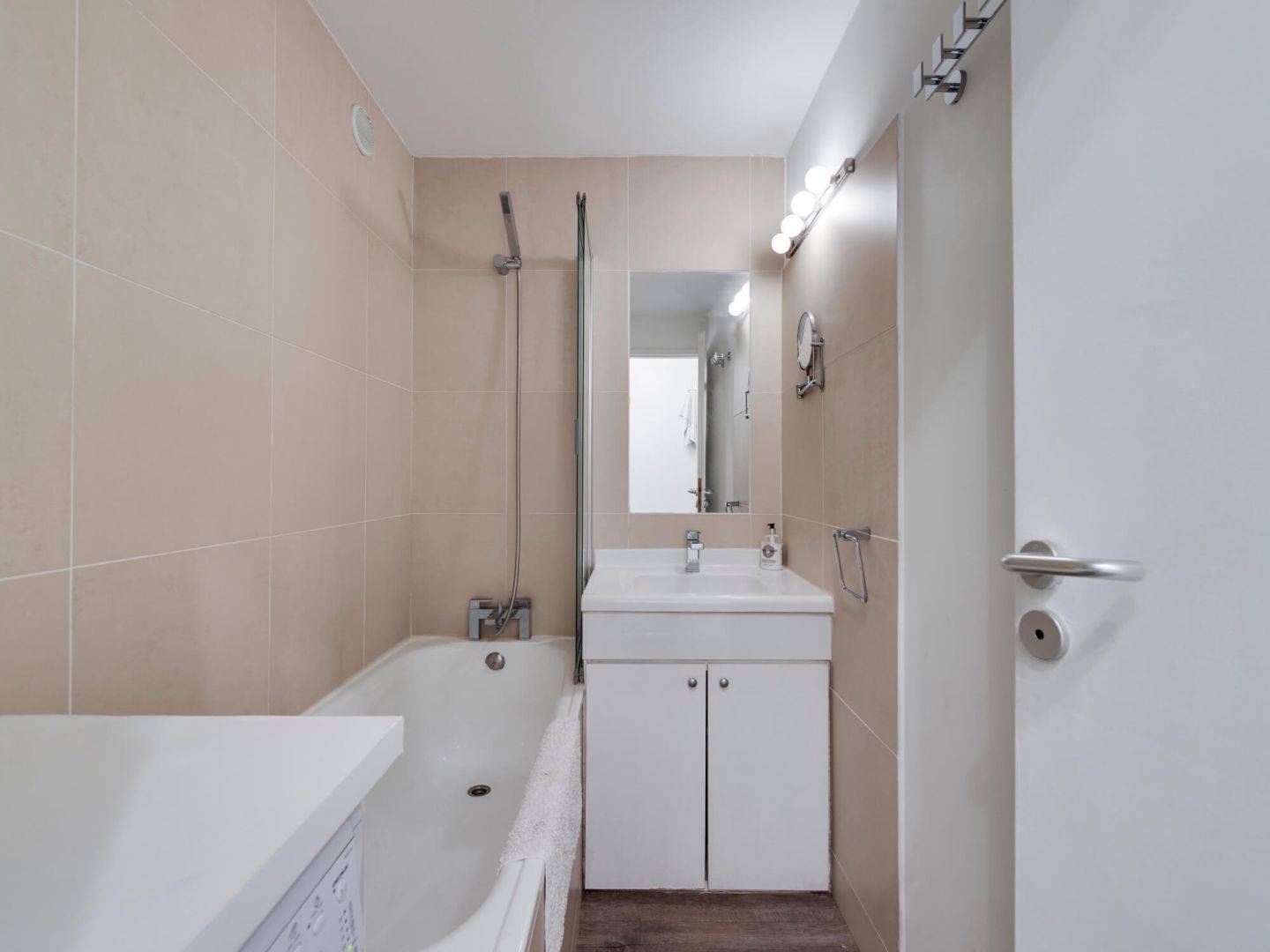 58628804 VAL D ISERE