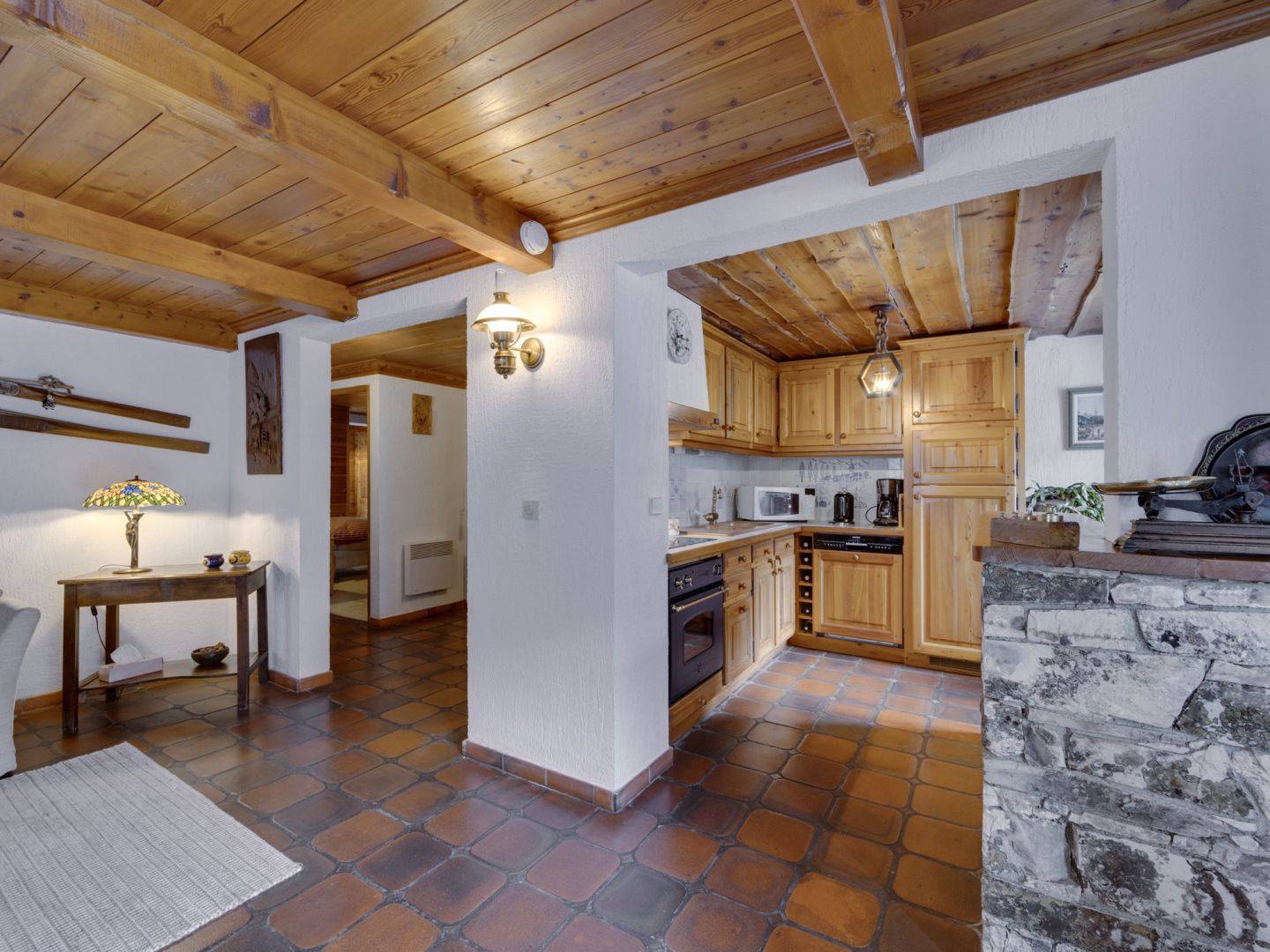 Appartement de charme, 2 chambres, Cheminée et Garage indépendant