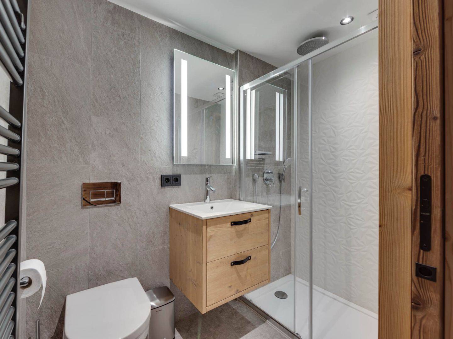 58628833 VAL D ISERE