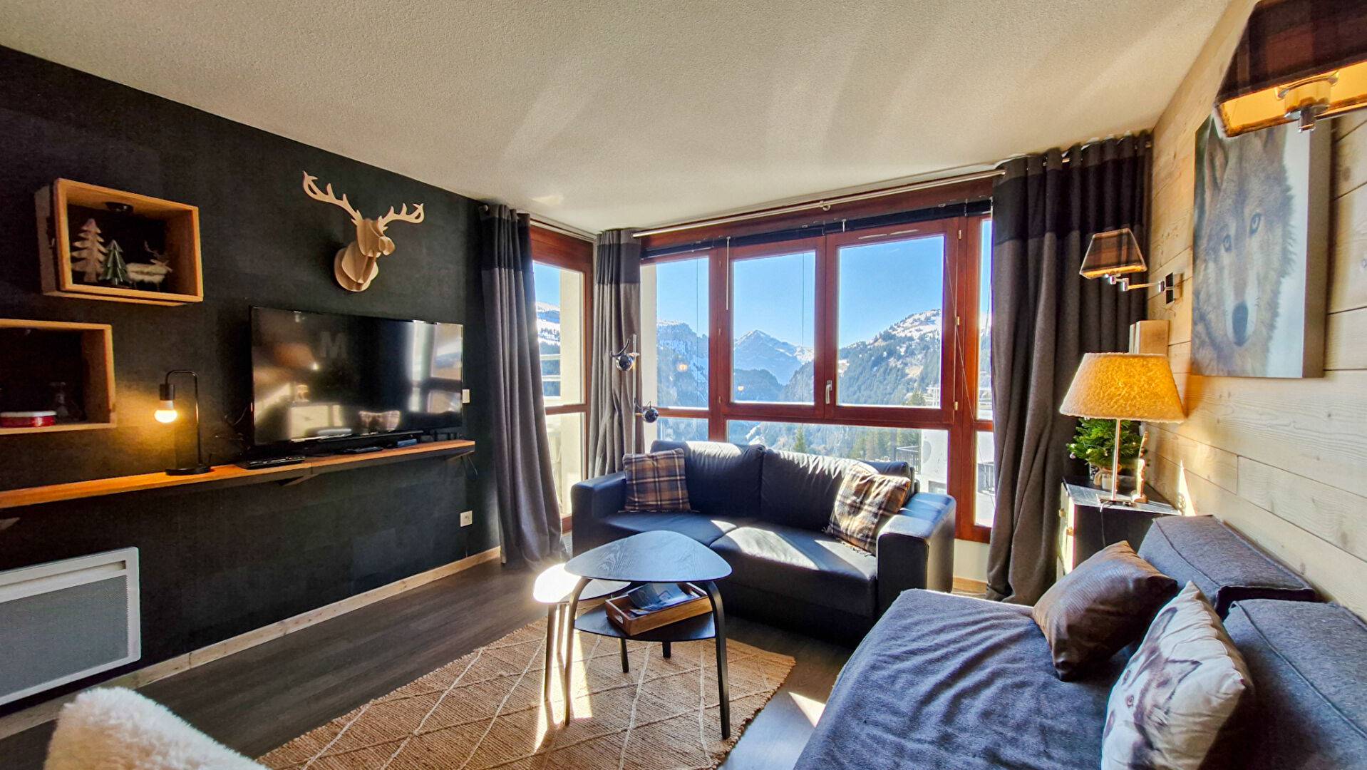 DEUX PIECES de standing au PIED DES PISTES