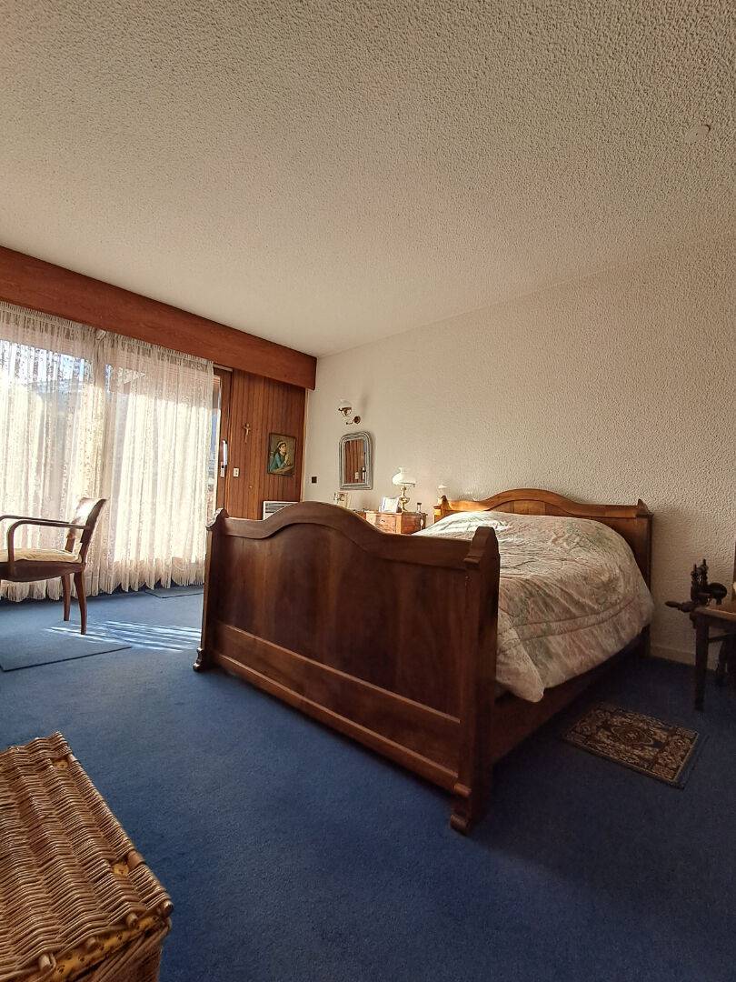 Appartement - 5 pièces - Centre-ville à Bourg