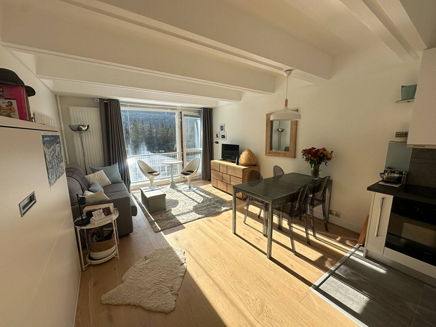 GRAND STUDIO Coin Montagne au PIED DES PISTES