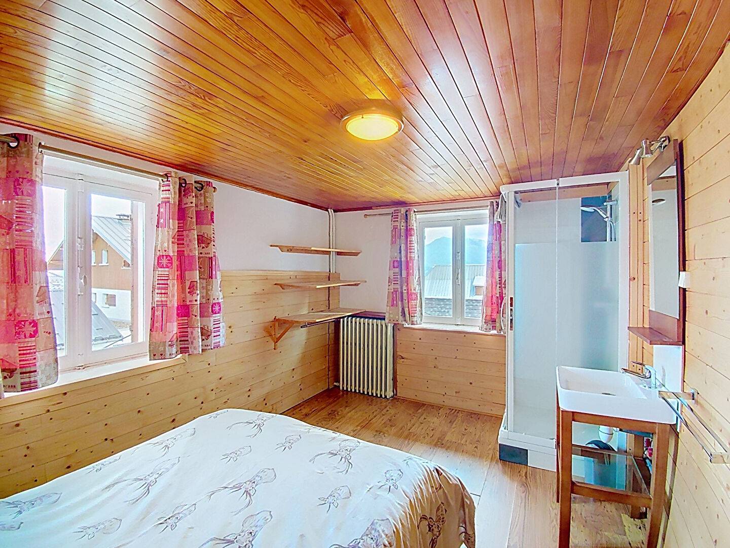Chalet de 320 m² avec 3 gîtes indépendants