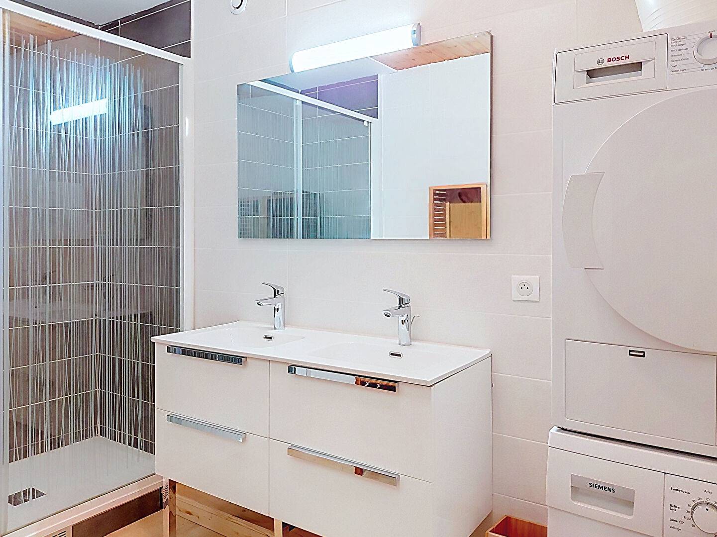 Chalet de 320 m² avec 3 gîtes indépendants