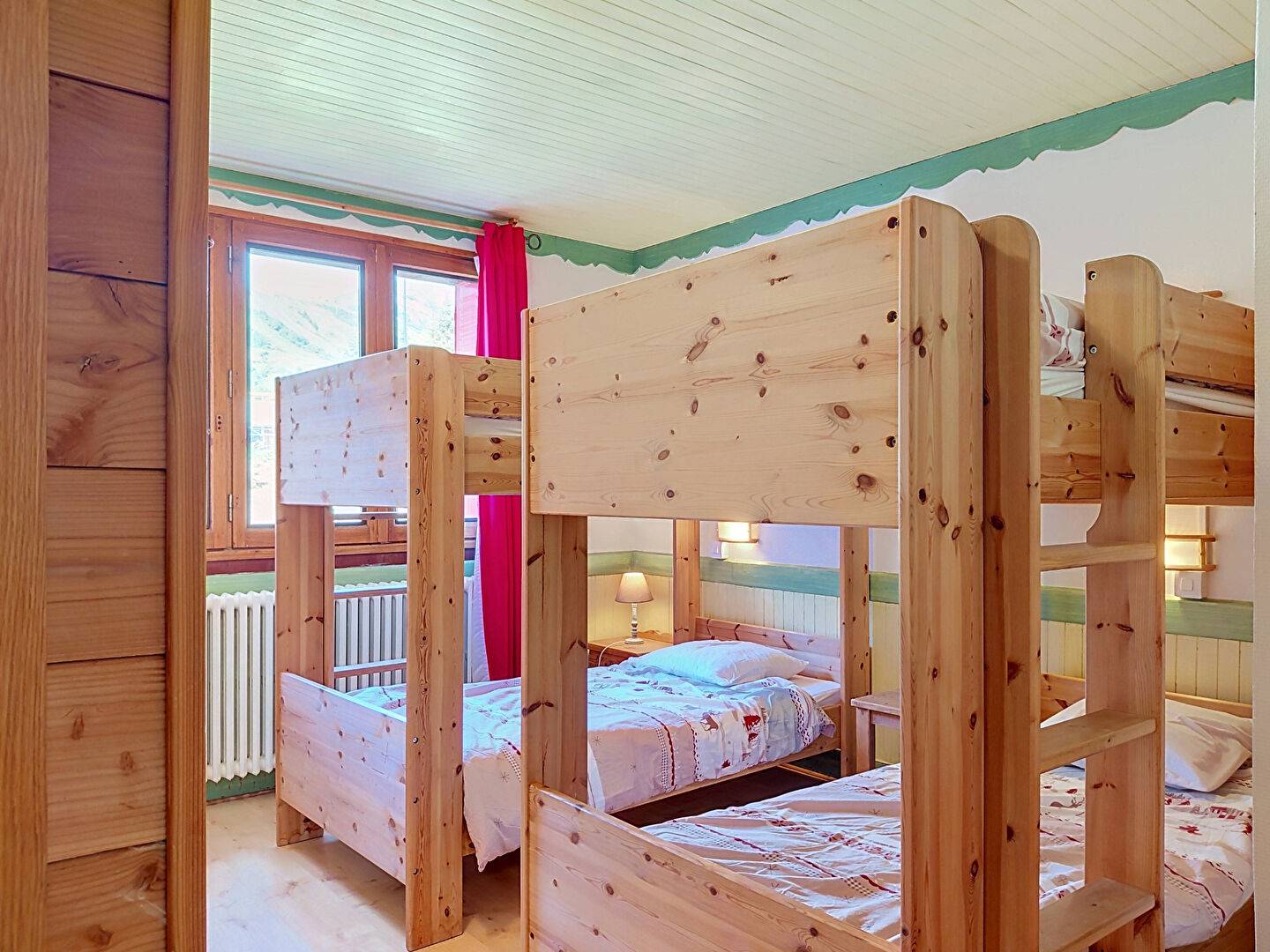 Chalet de 320 m² avec 3 gîtes indépendants