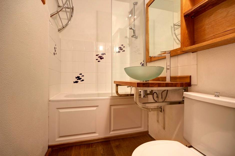 SOUS OFFRE ACHAT ACCEPTEE. Studio 22m² orienté NORD, réhabilité PLAGNE CENTRE