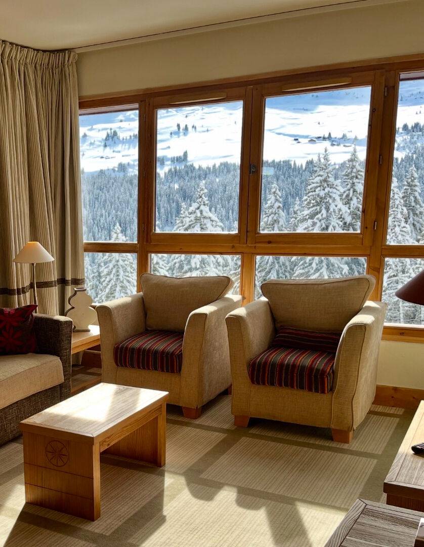 2 PIECES SUD au PIED DES PISTES