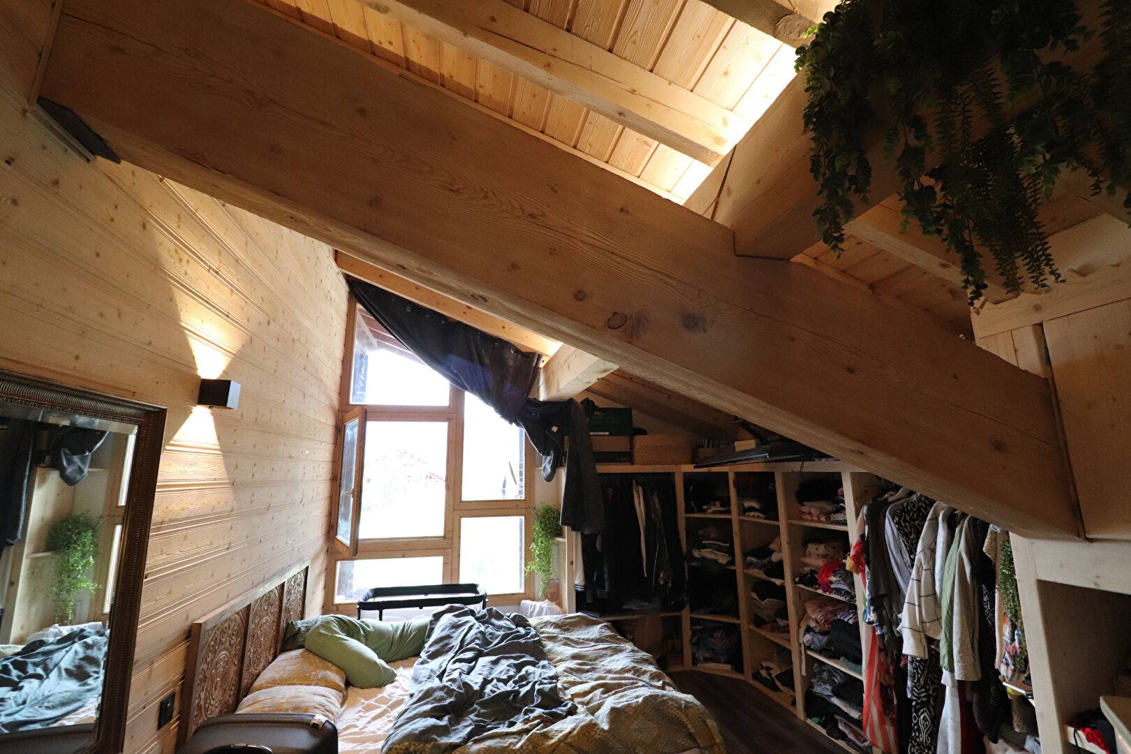4 pièces  en duplex de 64.16 m²- en parfaite état