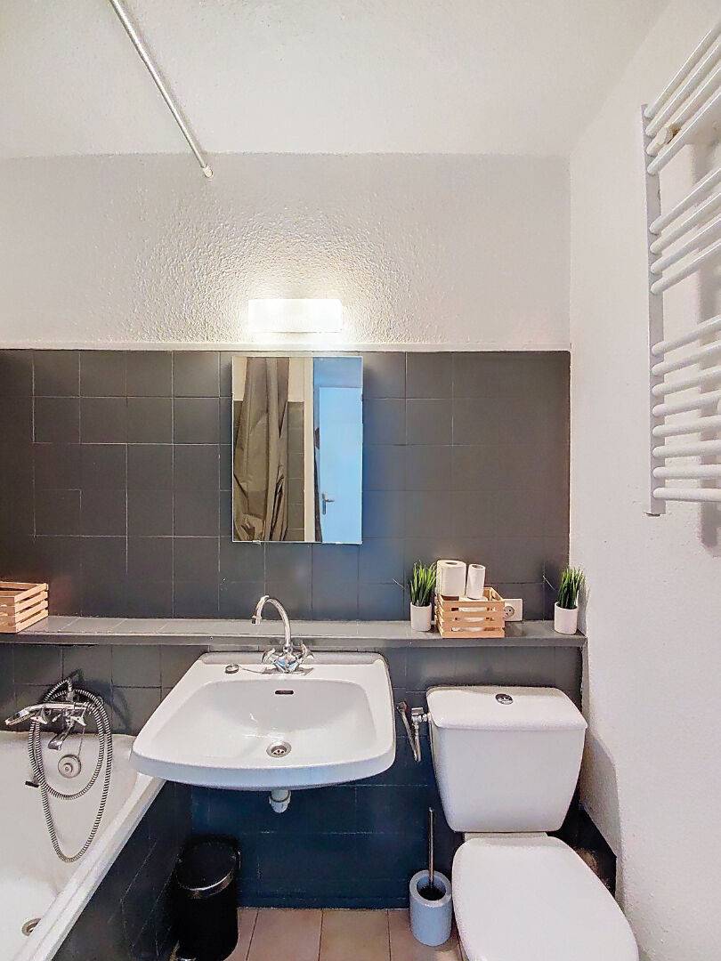 60025045 VILLAREMBERT