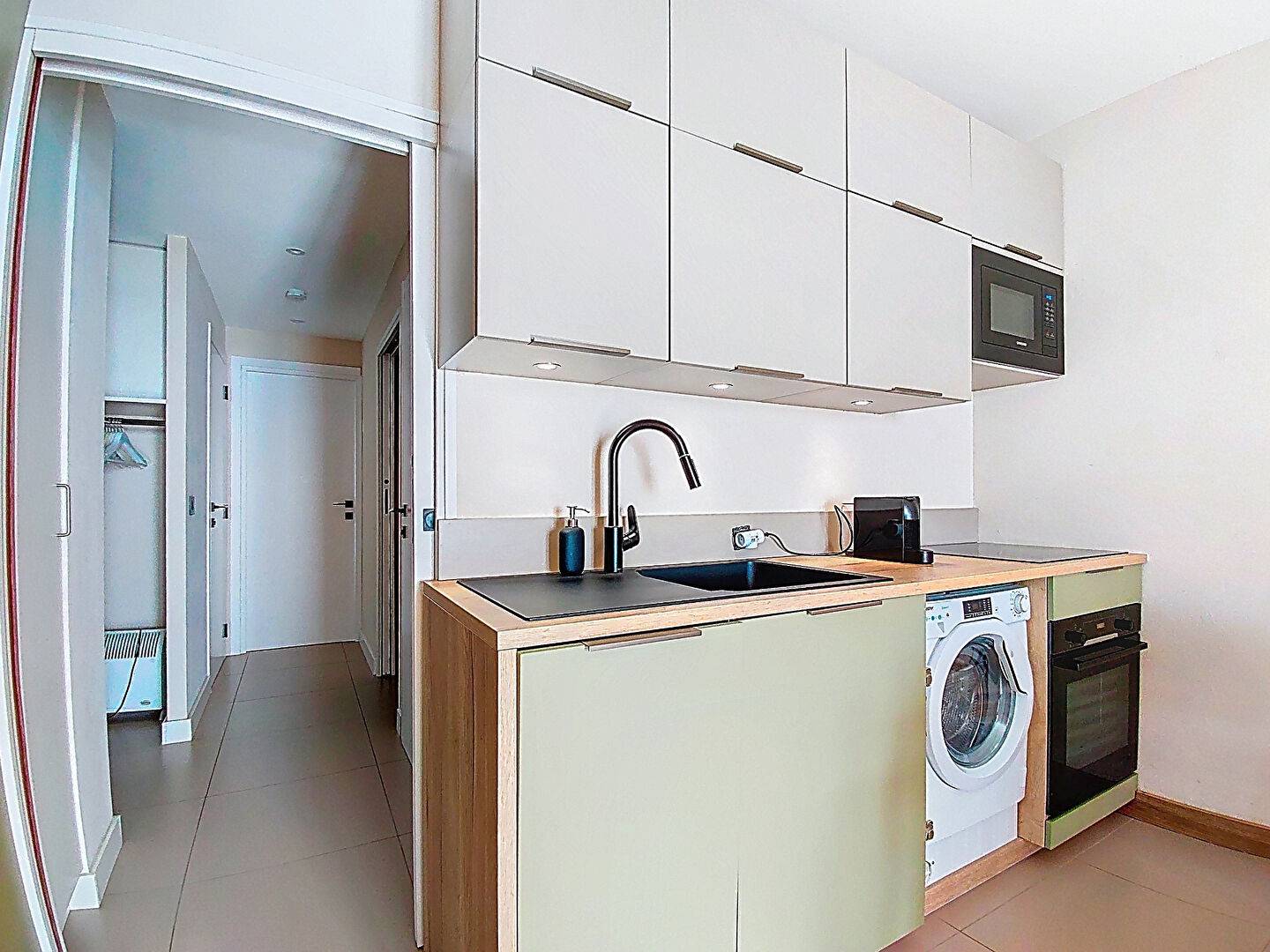 T2 avec coin montagne balcon sud pied des pistes