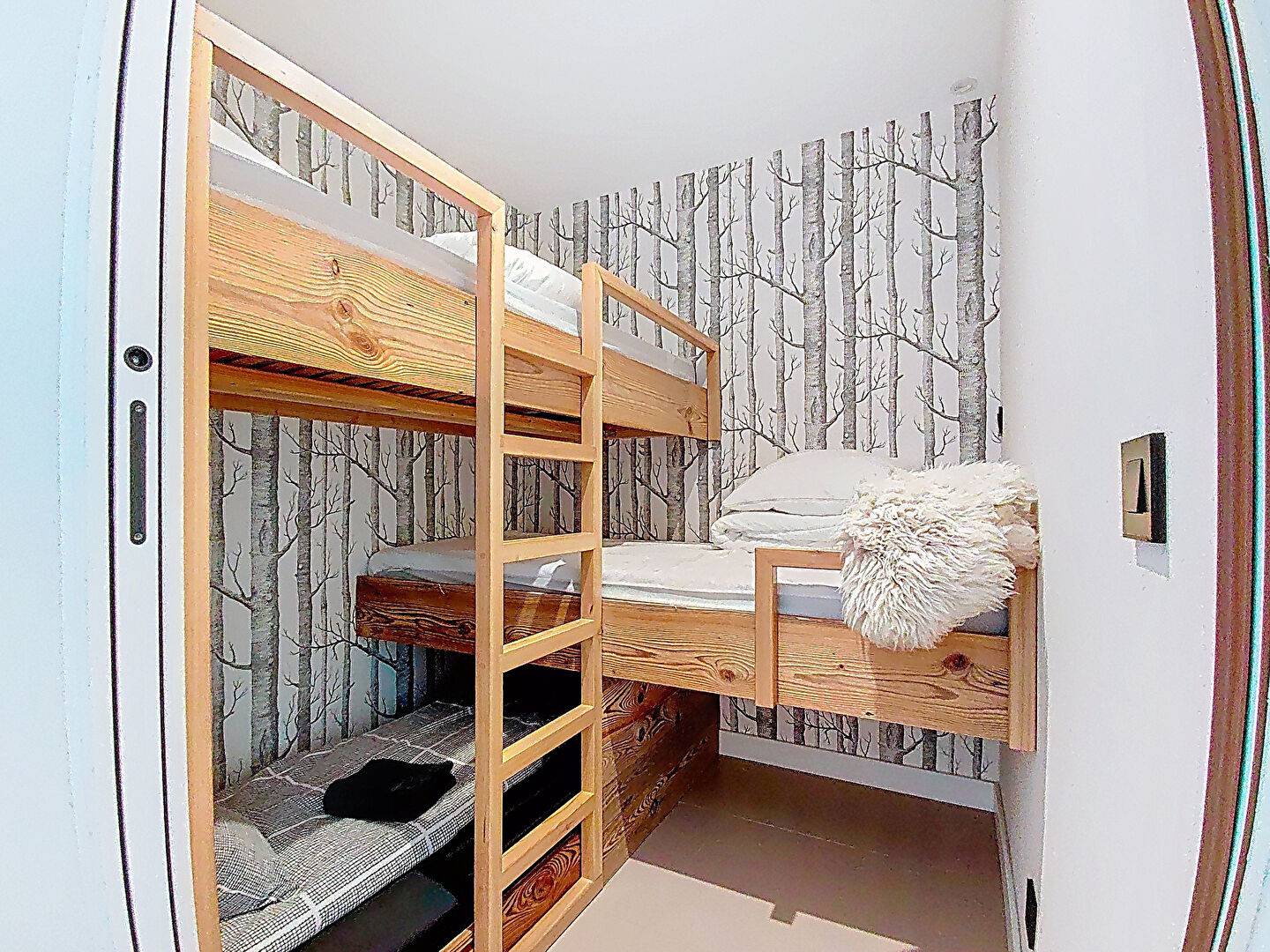 T2 avec coin montagne balcon sud pied des pistes