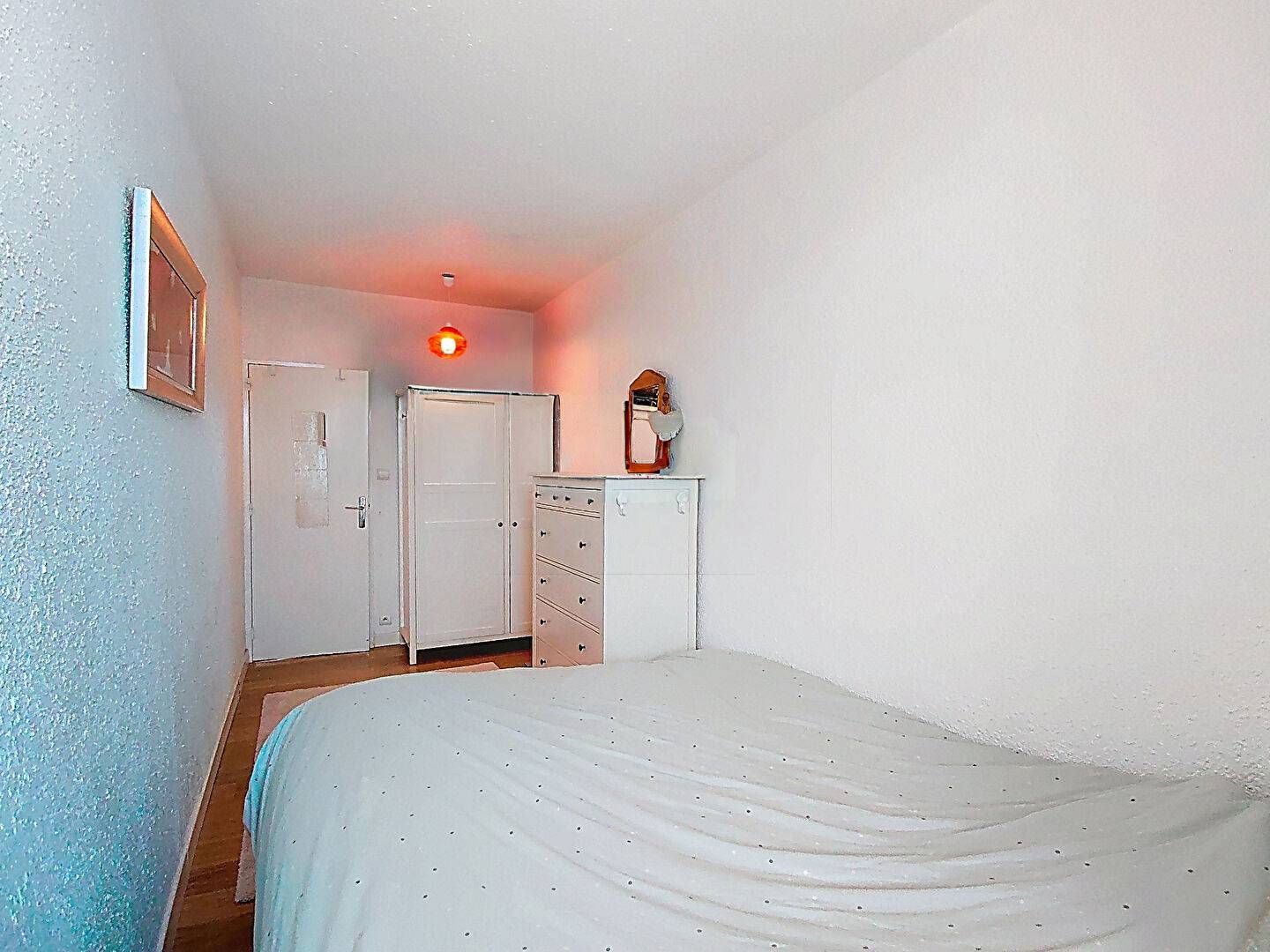 Charmant T3 avec cheminée et balcon vue pistes