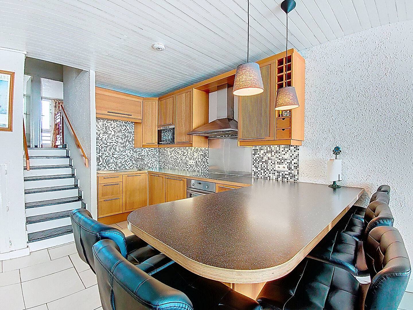 Charmant T3 avec cheminée et balcon vue pistes