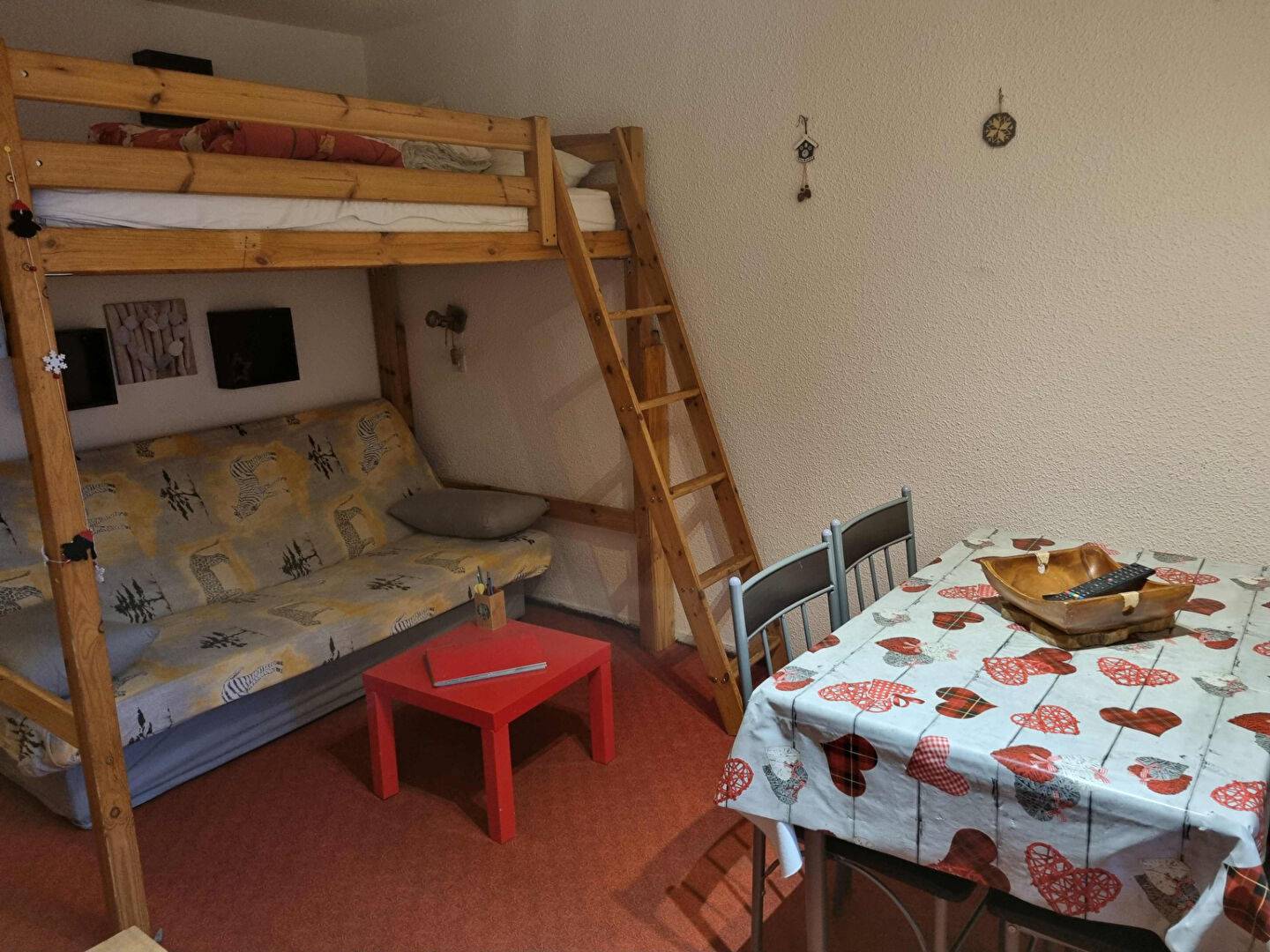 SOUS OFFRE ACHAT ACCEPTEE. Studio 19,60m² PLAGNE VILLAGES