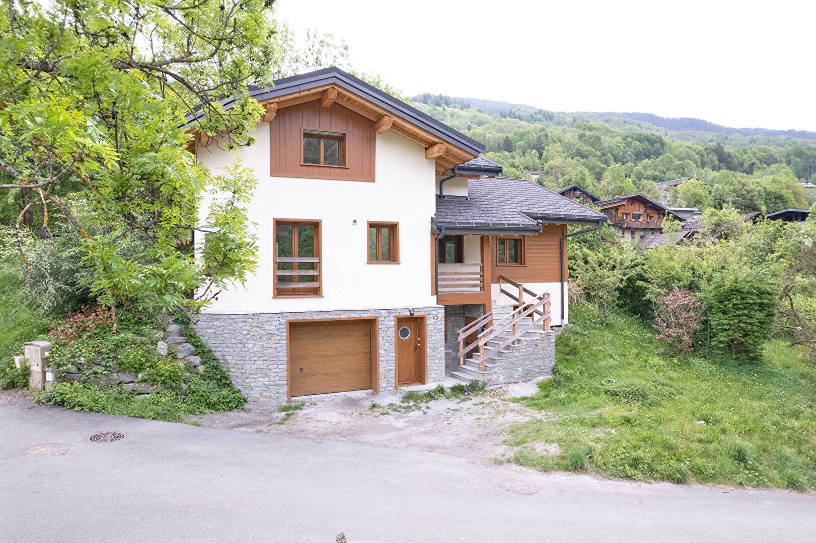 Chalet individuel - 8 pièces - Bourg-Saint-Maurice