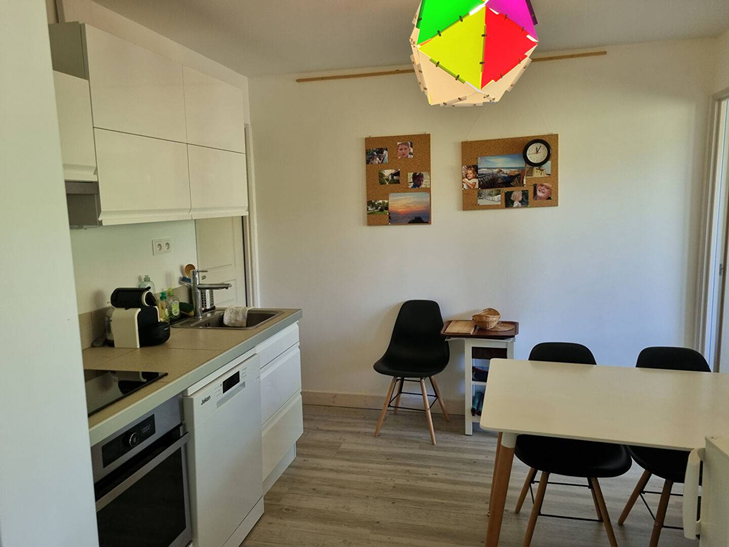 SOUS COMPROMIS DE VENTE. Appartement réhabilité vue pistes type 3 pièce(s) 50.35 m2 AIME 2000