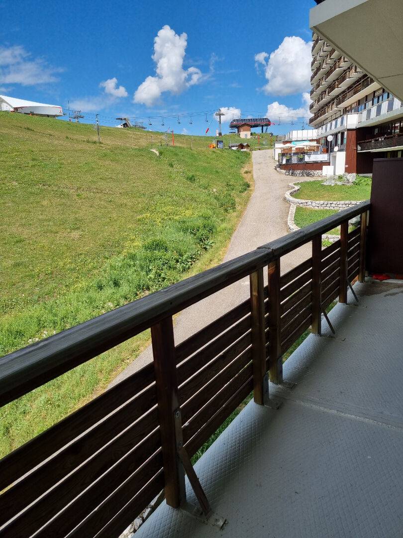 Appartement réhabilité vue pistes type 3 pièce(s) 50.35 m2 AIME 2000