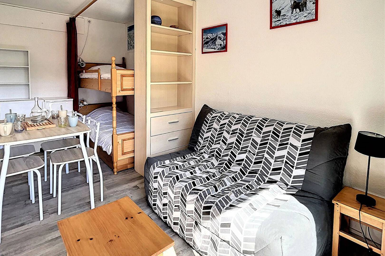 61303353 LE CORBIER