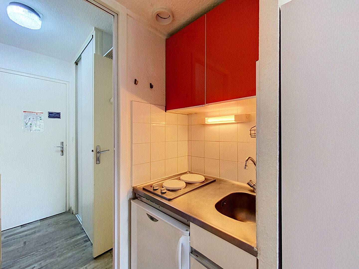 61303353 LE CORBIER