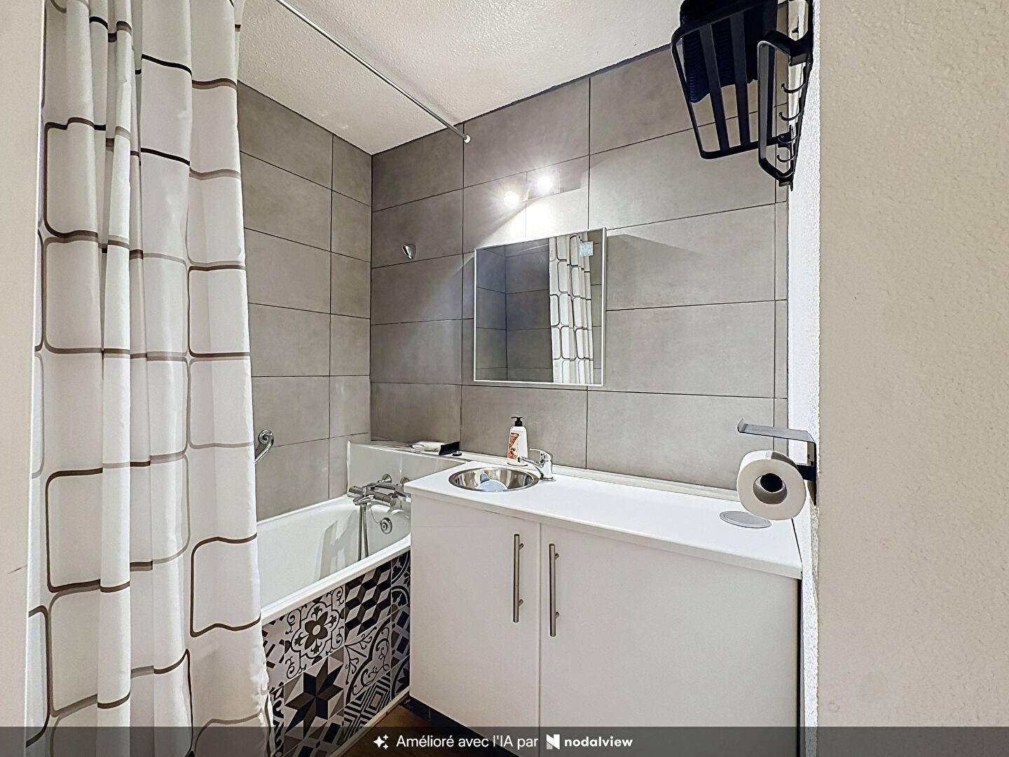 STUDIO 21 M² AVEC BALCON  / RÉSIDENCE SOYOUZ VANGUARD