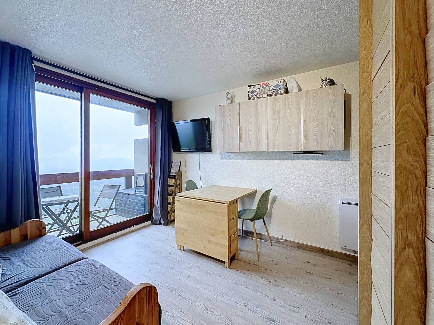 STUDIO 21 M² AVEC BALCON  / RÉSIDENCE SOYOUZ VANGUARD