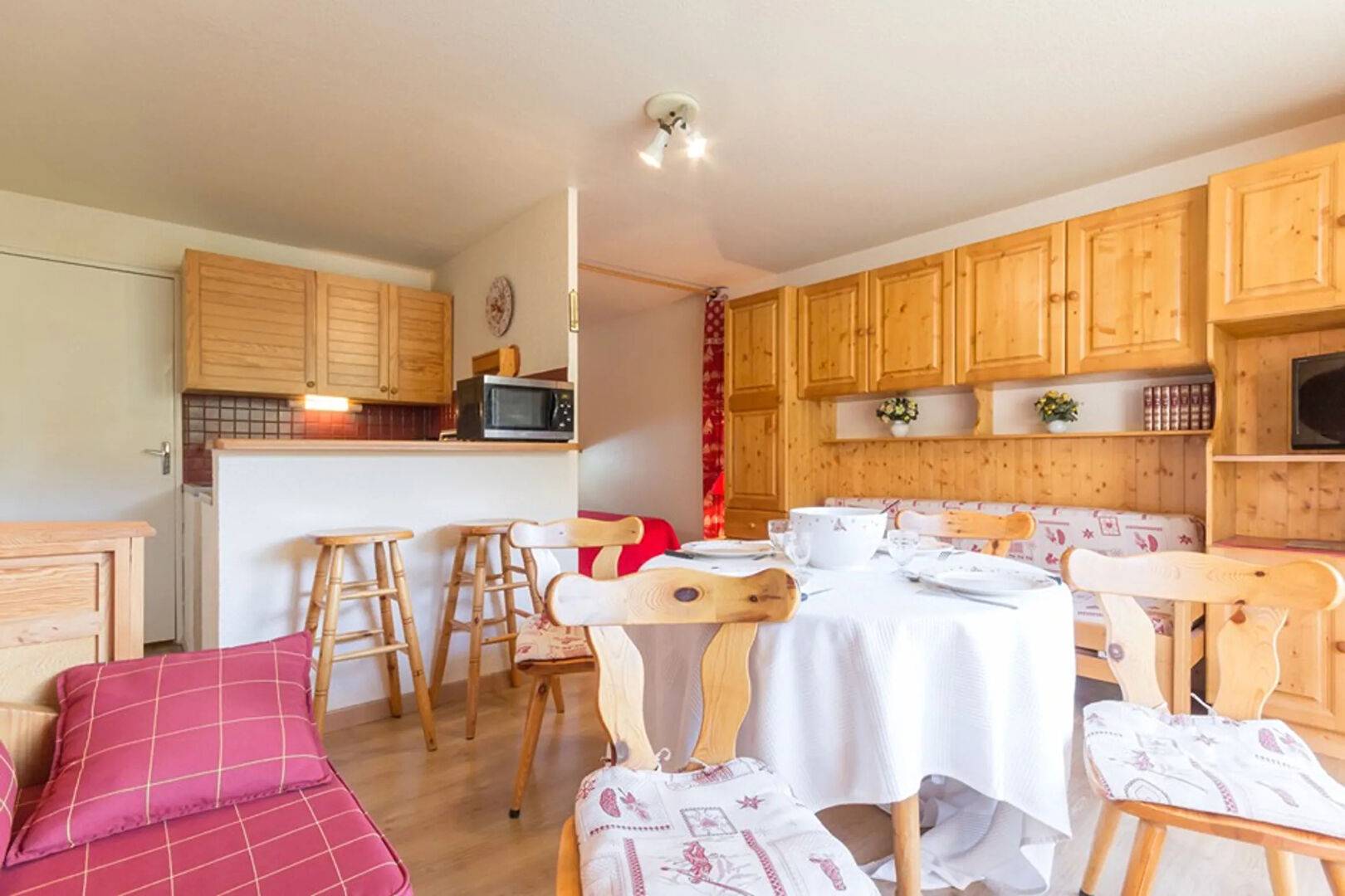 STUDIO 31m² AVEC BALCON VUE PISTES