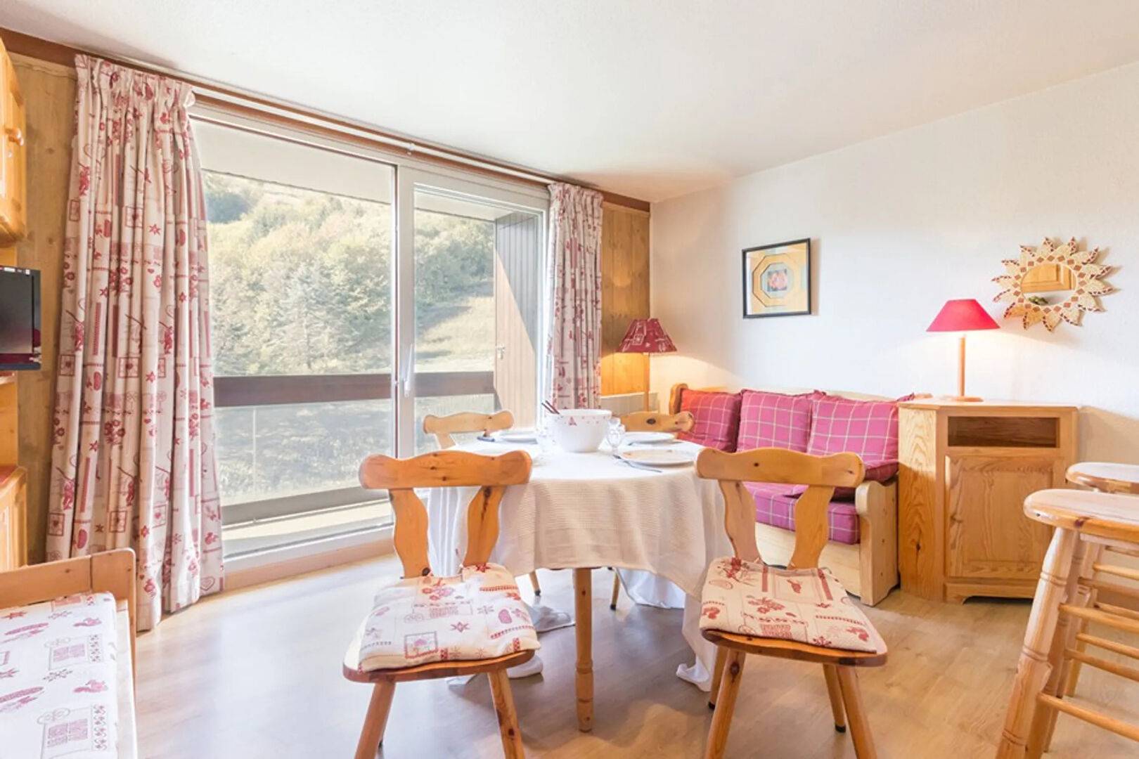 STUDIO 31m² AVEC BALCON VUE PISTES