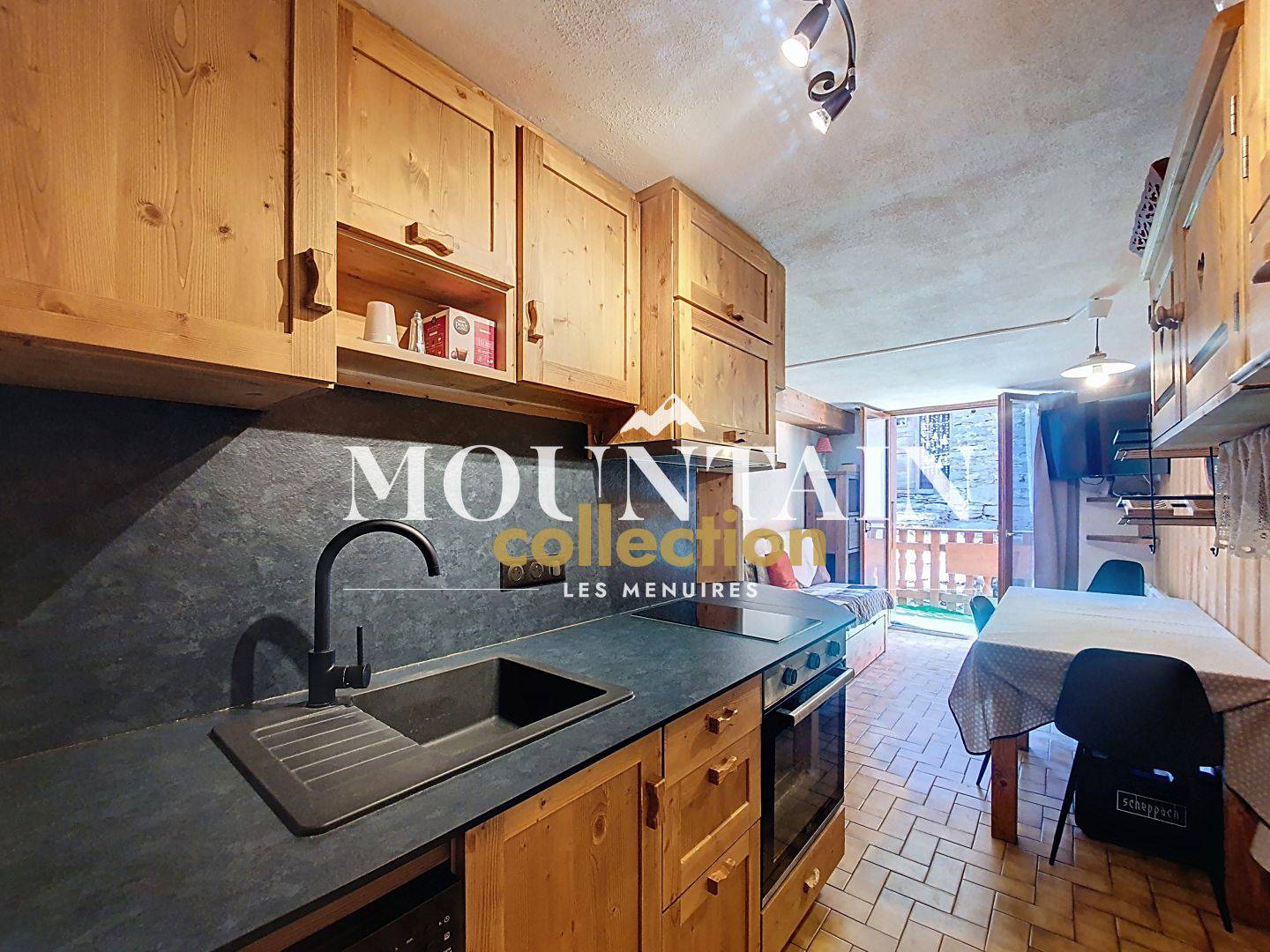 MAISON de 55m², village des Belleville
