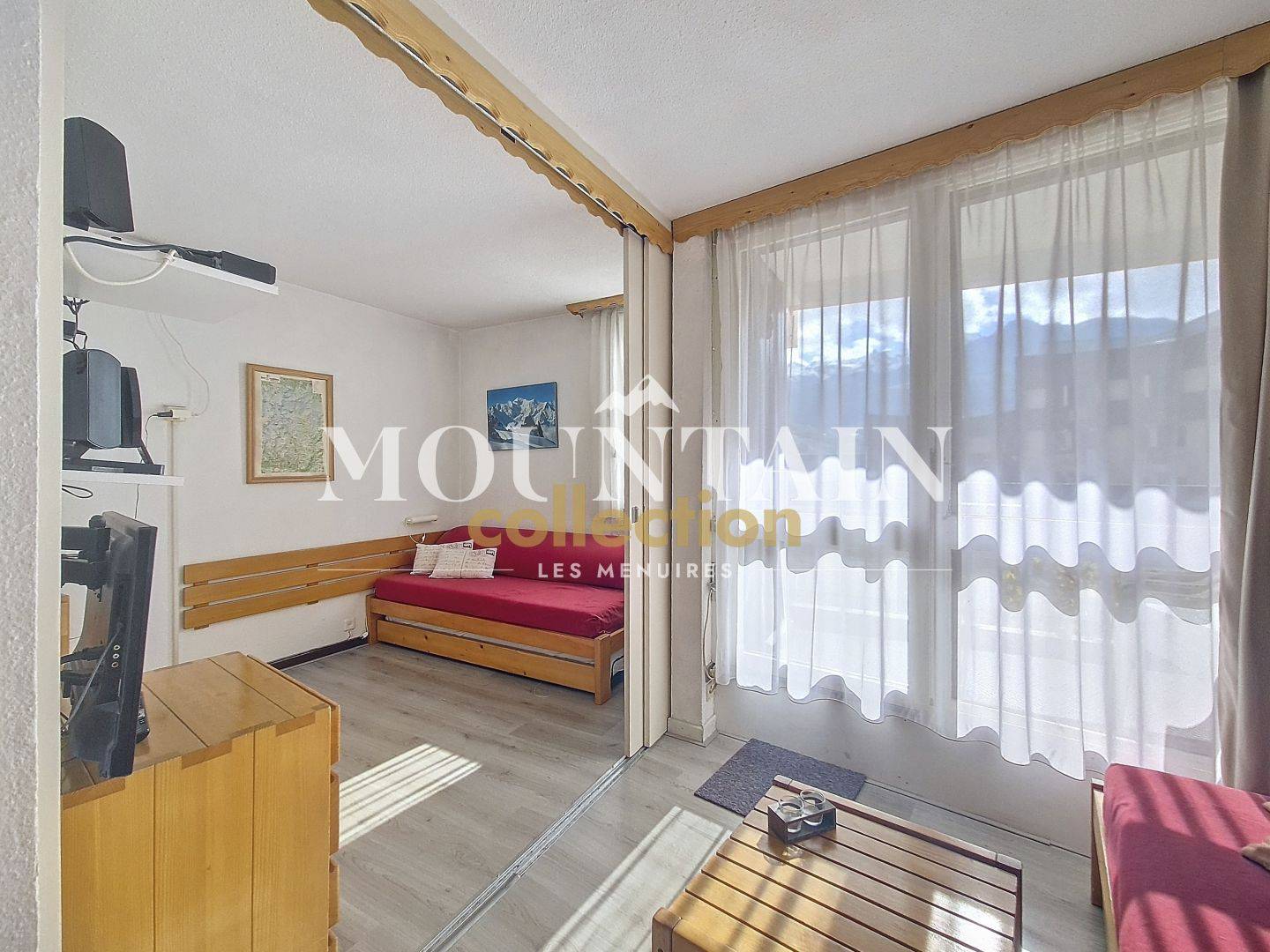 APPARTEMENT de 2 PIÈCES de 27,77 M2 + PARKING, LES MENUIRES, REBERTY 1850.