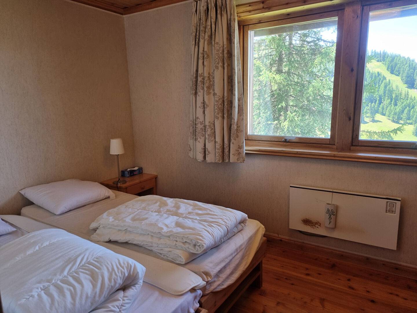 CHALET INDIVIDUEL D'HABITATION 180 m² + combles aménagées PLAGNE 1800