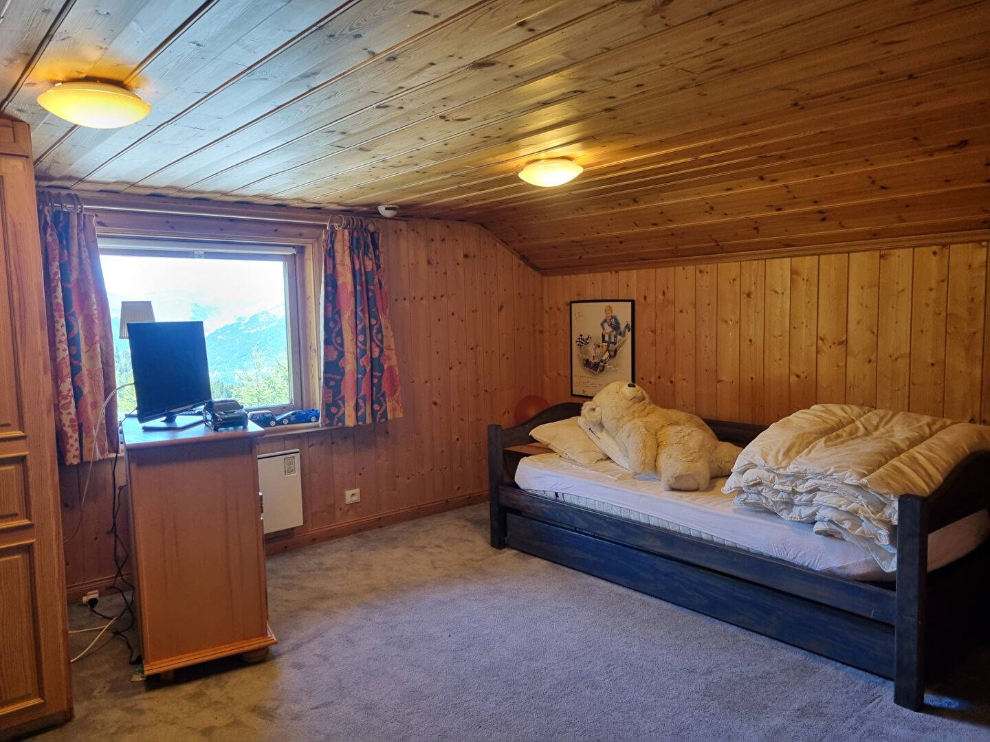 CHALET INDIVIDUEL D'HABITATION 180 m² + combles aménagées PLAGNE 1800