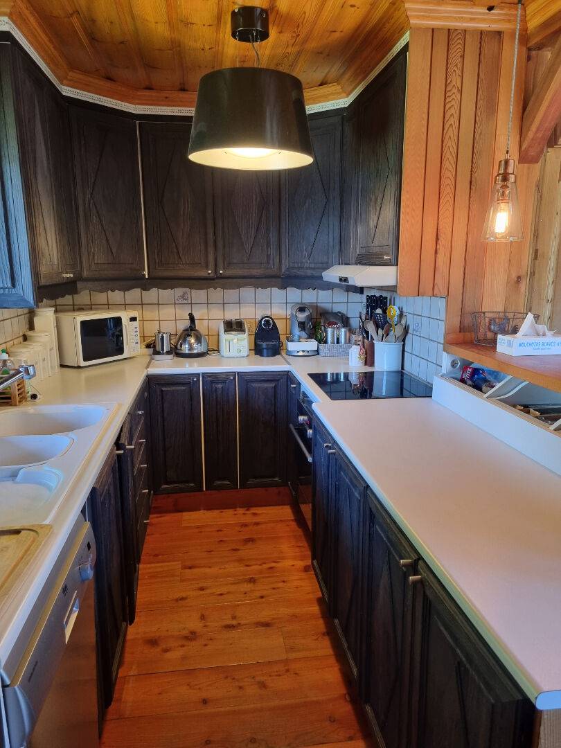 CHALET INDIVIDUEL D'HABITATION 180 m² + combles aménagées PLAGNE 1800