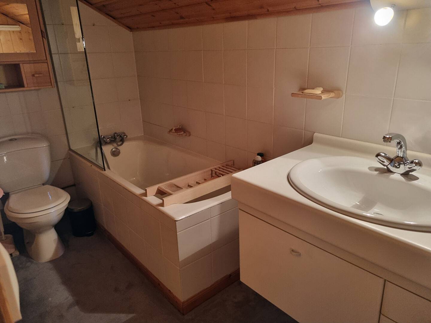 CHALET INDIVIDUEL D'HABITATION 180 m² + combles aménagées PLAGNE 1800
