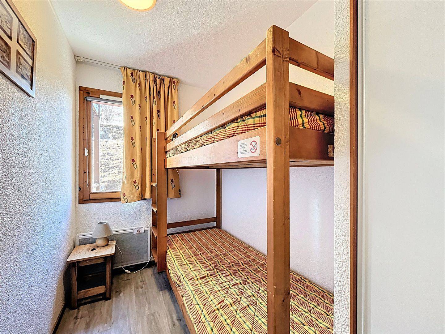 APPARTEMENT T3 RESIDENCE LES PISTES A RENOVE