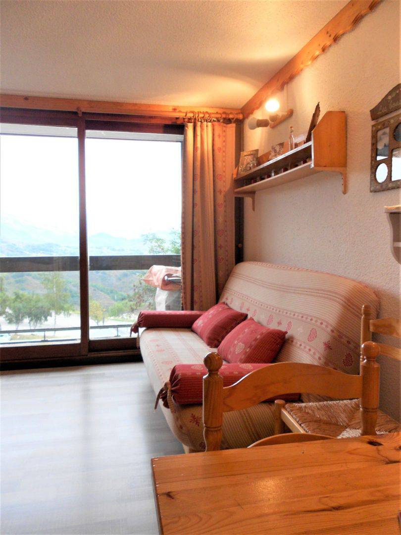 STUDIO 4 PERSONNES PHENIX