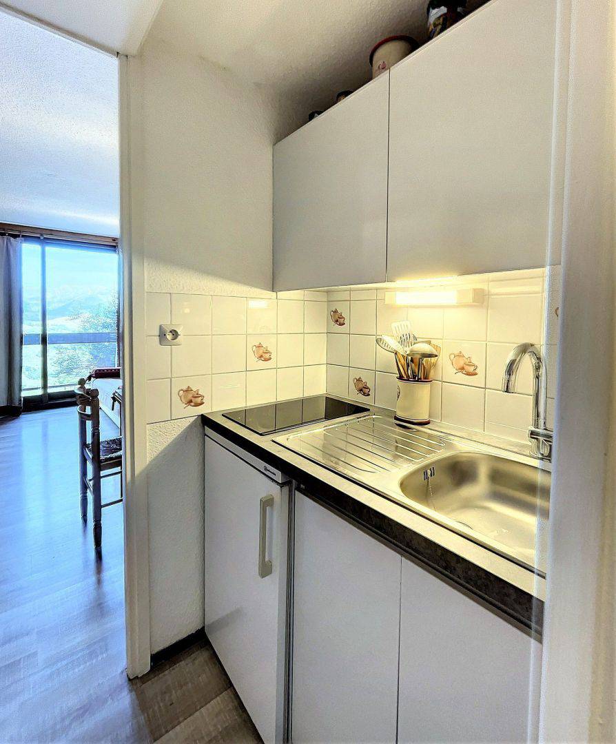 STUDIO 4 PERSONNES PHENIX
