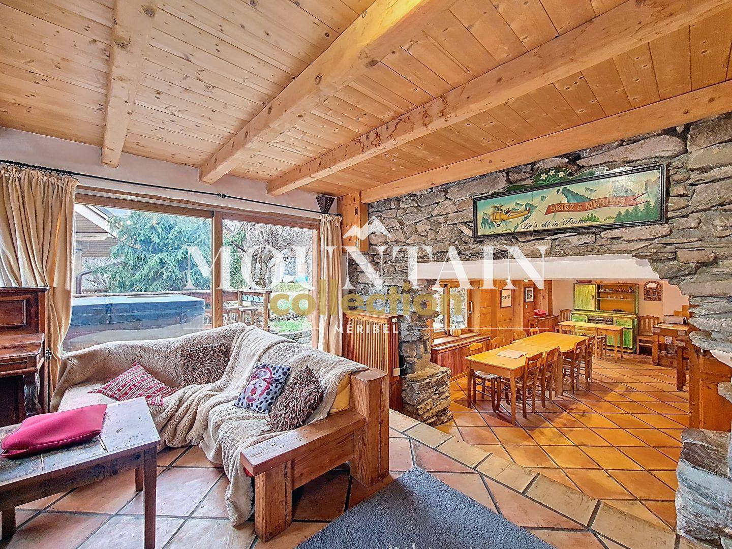 Chalet typique Savoyard, 8 pièces de 165m² , Méribel, Les Allues.