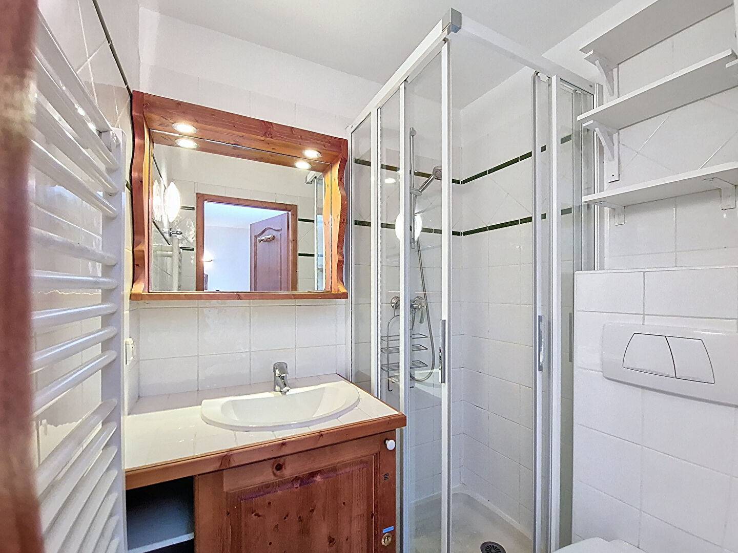 58782984 LES MENUIRES