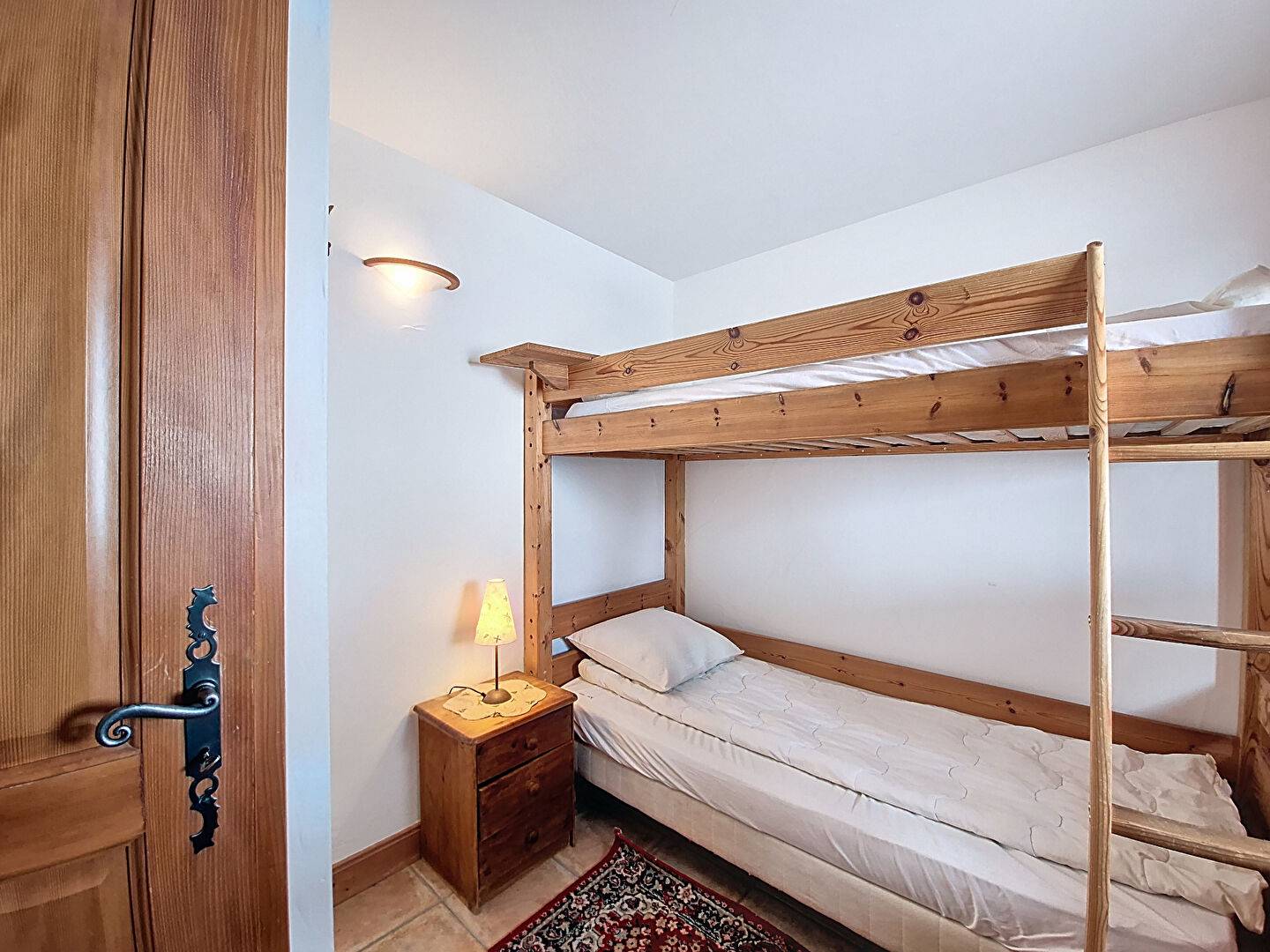 58782984 LES MENUIRES