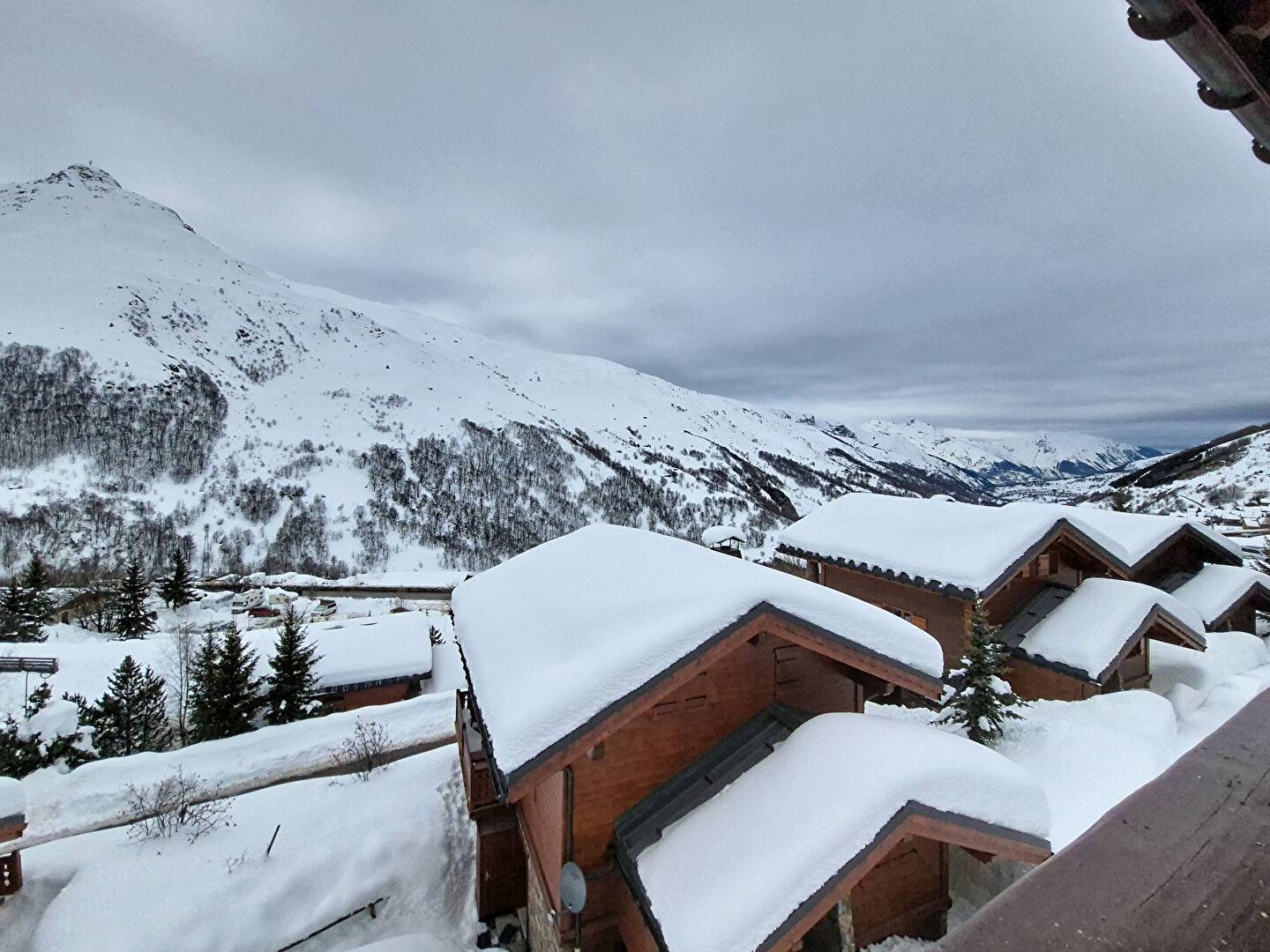 58782984 LES MENUIRES